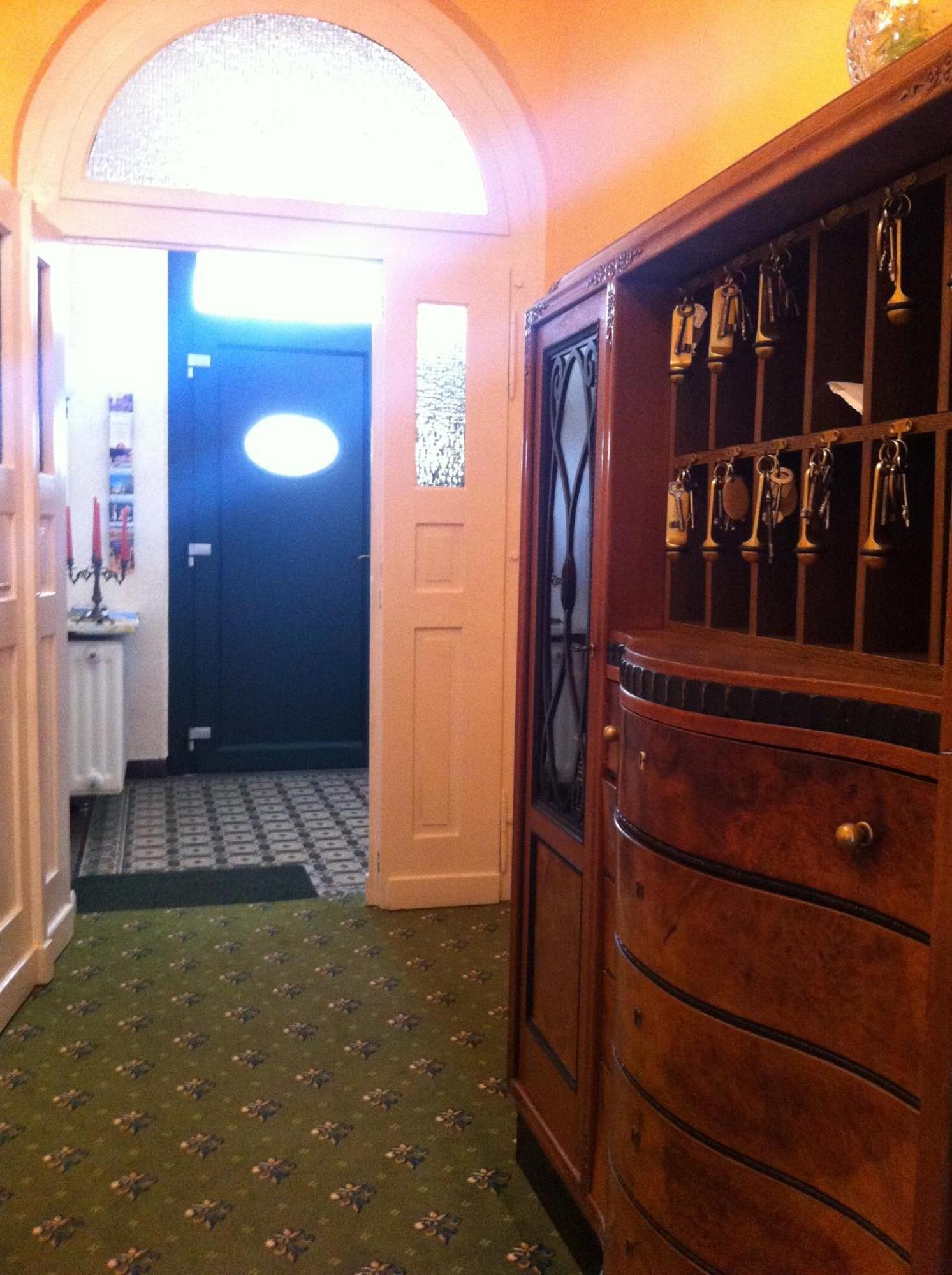 Thermen Hotel Pension Villa Holstein บาดซัลซูเฟลน ภายนอก รูปภาพ