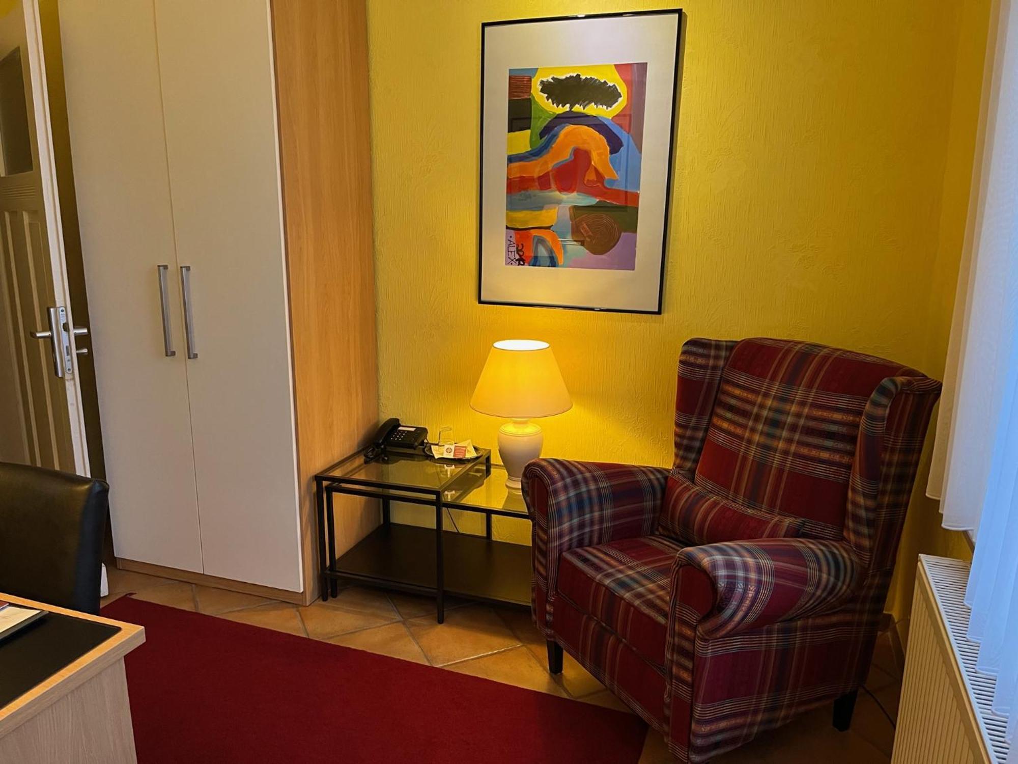 Thermen Hotel Pension Villa Holstein บาดซัลซูเฟลน ภายนอก รูปภาพ