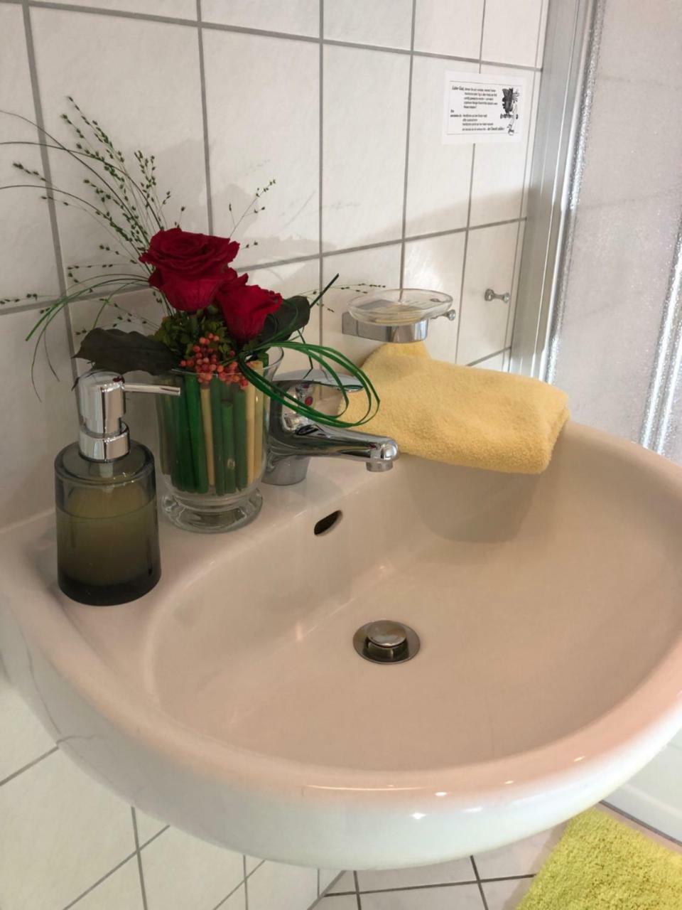 Thermen Hotel Pension Villa Holstein บาดซัลซูเฟลน ภายนอก รูปภาพ